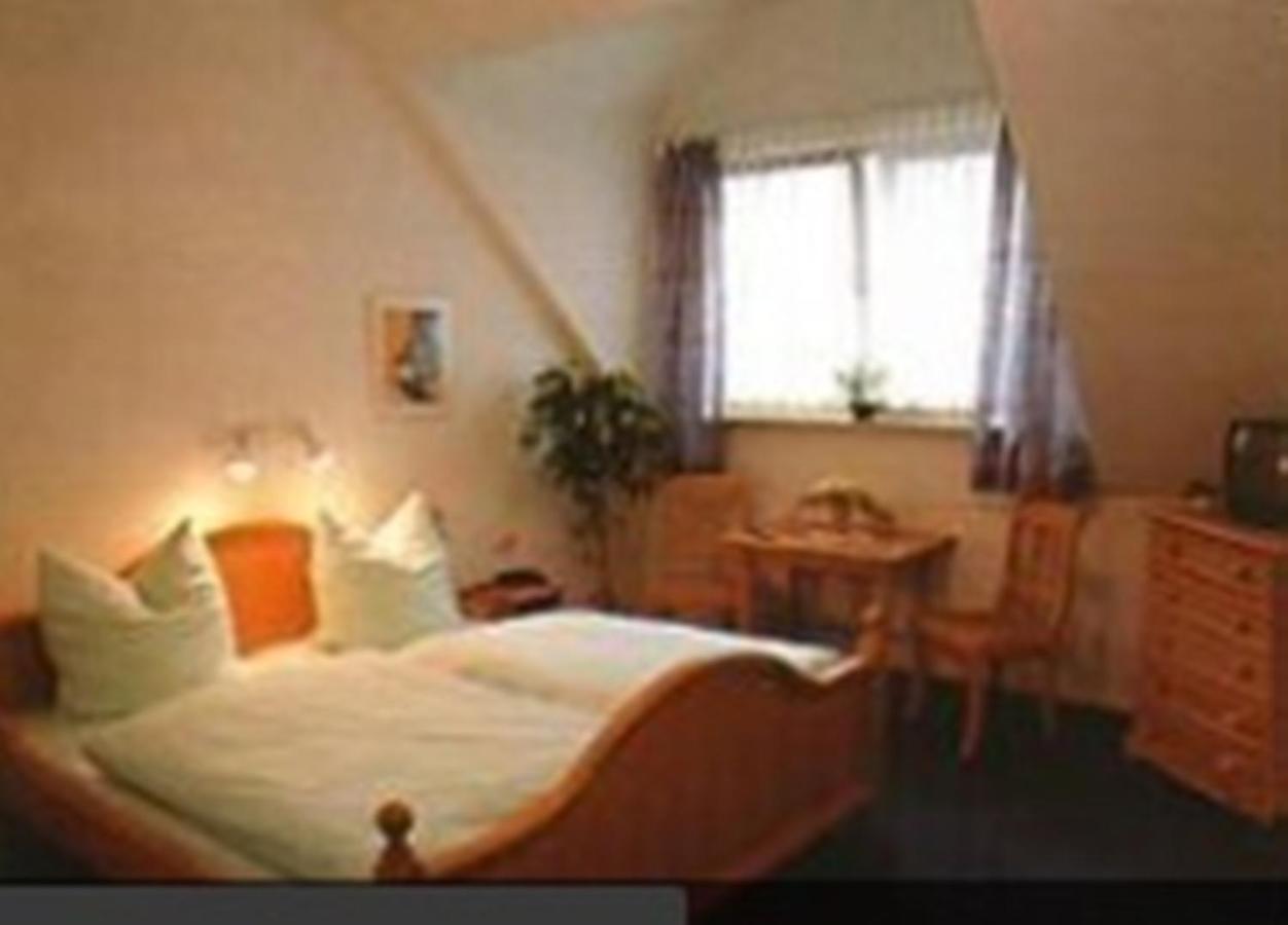 Gasthof Frankenstuben Ebern Екстер'єр фото